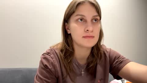 Snapshot of veronikalackie chatting on March 17, 4:54 pm Kelly online show from March 17, 4:54 pm