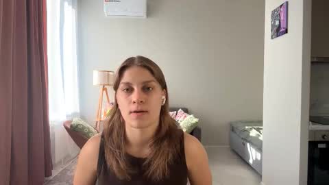 Snapshot of veronikalackie chatting on March 23, 2:21 pm Kelly online show from March 23, 2:21 pm