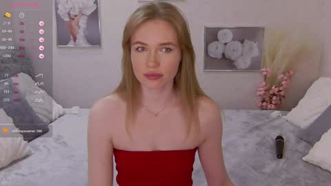 Snapshot of veronikamitchel chatting on December 3, 7:11 pm Veronika online show from December 3, 7:11 pm