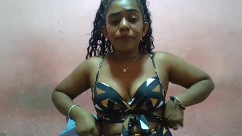 verronique1511 online show from February 1, 1:51 pm