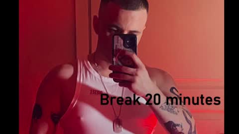 Snapshot of vers_gay chatting on January 6, 7:42 am Ethan online show from January 6, 7:42 am
