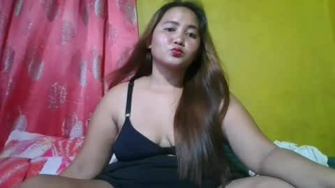 versatile_hottie_asian online show from July 25, 2:53 am
