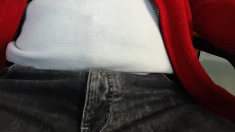 Erik online show from February 11, 10:48 am