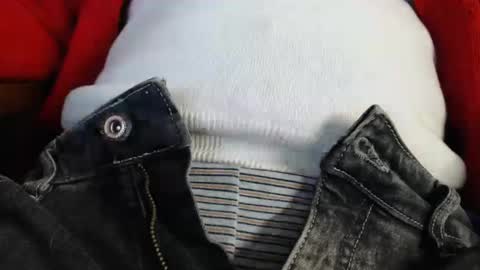 Erik online show from February 11, 3:40 pm