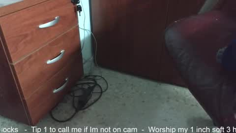 Erik online show from November 24, 7:41 am