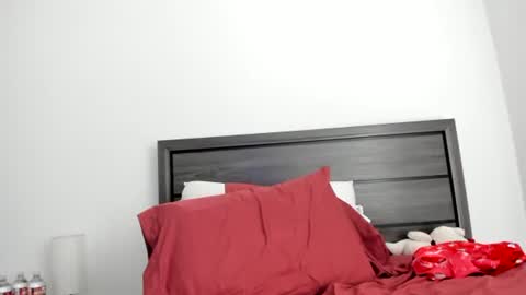 verysassypeachgoddess online show from December 22, 2:14 pm