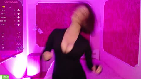 Snapshot of verysweetkate chatting on December 3, 10:24 am Kate online show from December 3, 10:24 am