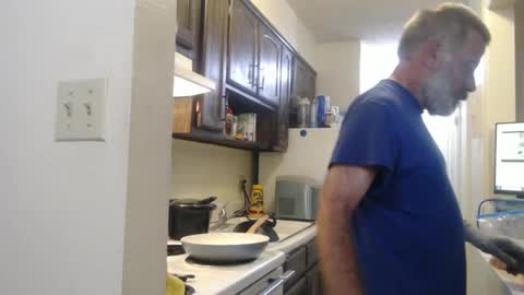 hairy man online show from September 22, 11:18 pm