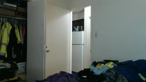 hairy man online show from October 12, 11:59 pm