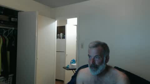 hairy man online show from February 15, 1:13 am