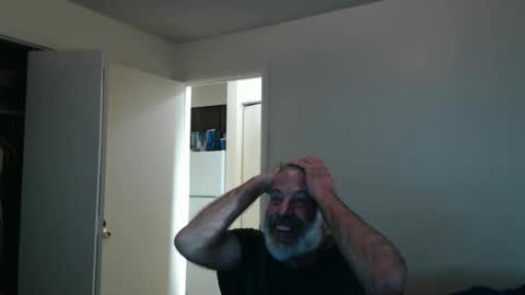 hairy man online show from March 18, 12:03 am