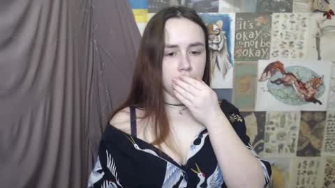 veryveryvery_shy online show from March 13, 6:42 am