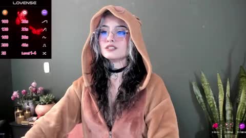 Snapshot of vesiagomez chatting on April 21, 5:39 pm natalia gomez online show from April 21, 5:39 pm