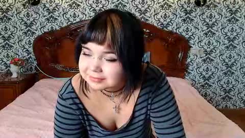 Snapshot of vesper_lynn chatting on August 9, 1:16 pm vesper_lynn online show from August 9, 1:16 pm