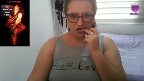 Vesper Vixen online show from September 19, 2:07 pm