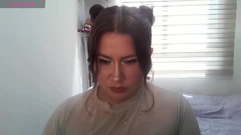 Snapshot of vesper_vixen chatting on September 26, 1:48 pm Vesper Vixen online show from September 26, 1:48 pm