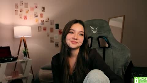 Snapshot of vexorin chatting on December 3, 7:34 pm Rachel online show from December 3, 7:34 pm