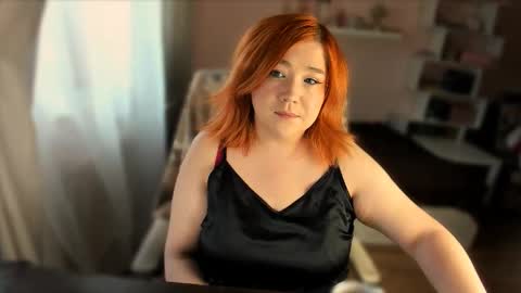 Vi Vixen online show from February 3, 11:59 am