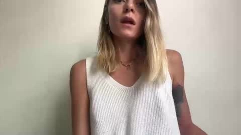 papichulo y mamichula online show from January 17, 6:33 pm