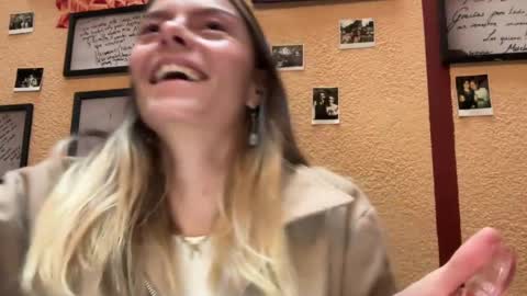 papichulo y mamichula online show from July 15, 11:15 am