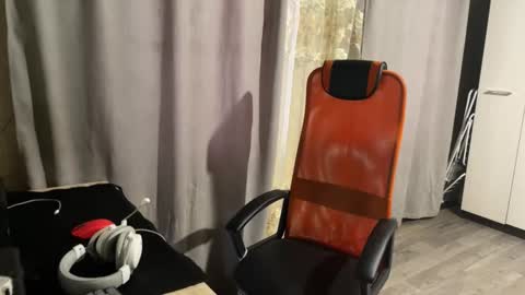 vialeras online show from February 16, 2:51 am