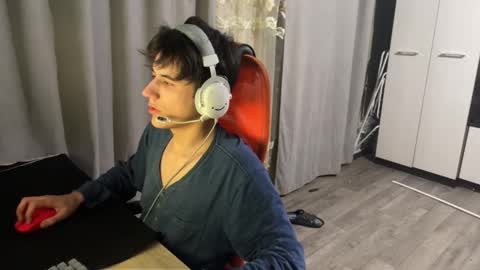 vialeras online show from March 3, 12:28 am