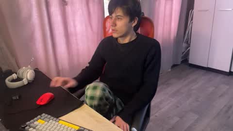 vialeras online show from March 10, 6:40 am