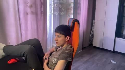 vialeras online show from March 21, 9:25 am