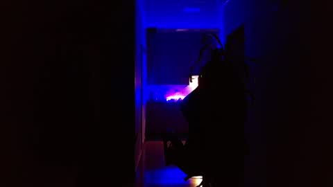 Ariana  online show from March 3, 2:58 am