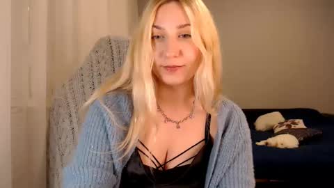 Amelia online show from September 17, 5:47 pm