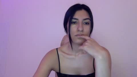 Snapshot of vibingwithchloe chatting on September 28, 11:59 am chloe online show from September 28, 11:59 am