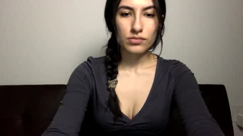 Snapshot of vibingwithchloe chatting on April 9, 10:53 am chloe online show from April 9, 10:53 am