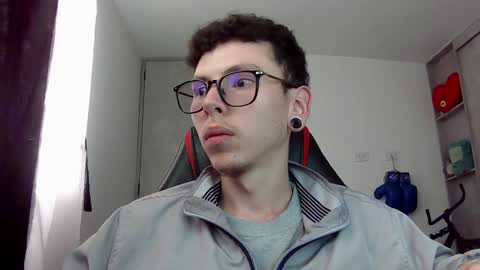 Vicent Brais online show from December 3, 11:22 am