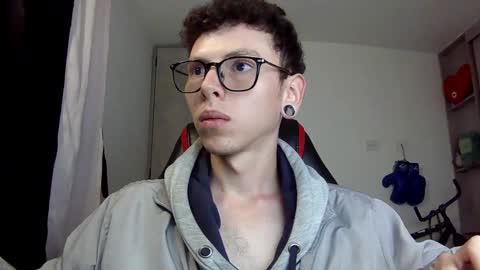 Vicent Brais online show from December 12, 10:13 am