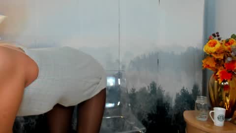 ViciousQueenu can call me Laura online show from October 28, 2:53 pm