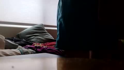 Snapshot of viciouzz1 chatting on November 17, 8:03 pm viciouzz1 online show from November 17, 8:03 pm