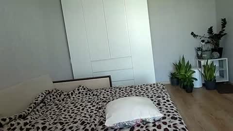 Lina online show from July 7, 6:47 am