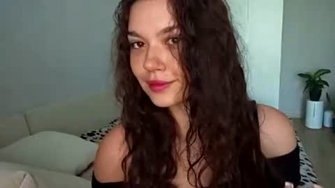 Lina online show from July 16, 5:13 am