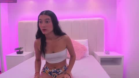 Vicky online show from May 28, 7:11 pm