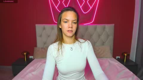 vickie_smith online show from November 9, 12:53 am