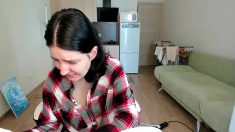 Snapshot of vickie_winters chatting on October 18, 11:11 am Victoria online show from October 18, 11:11 am
