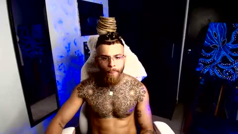 vickingcock7 online show from June 18, 4:24 am
