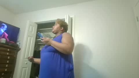 vickiryder56 online show from November 21, 5:00 pm