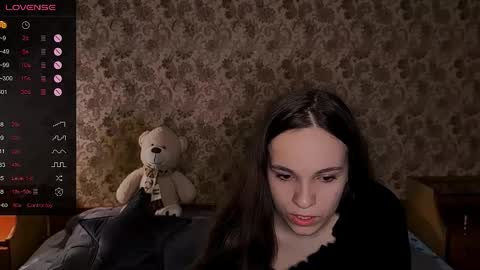 Vicky online show from December 2, 10:05 pm