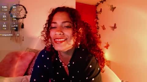 Snapshot of vicky_crazy chatting on December 19, 4:02 am Vicky online show from December 19, 4:02 am