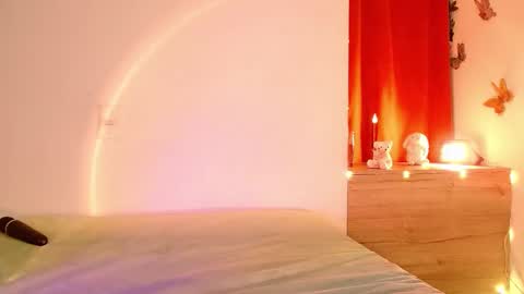 Snapshot of vicky_crazy chatting on December 27, 2:25 am Vicky online show from December 27, 2:25 am