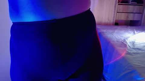 Snapshot of vicky_crazy chatting on December 27, 8:28 pm Vicky online show from December 27, 8:28 pm