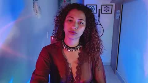 Snapshot of vicky_crazy chatting on December 31, 4:06 am Vicky online show from December 31, 4:06 am