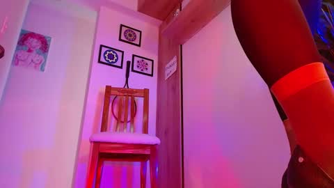 Snapshot of vicky_crazy chatting on January 6, 7:24 pm Vicky online show from January 6, 7:24 pm