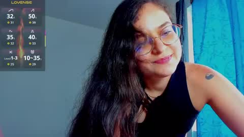 Vicky online show from May 25, 9:43 pm